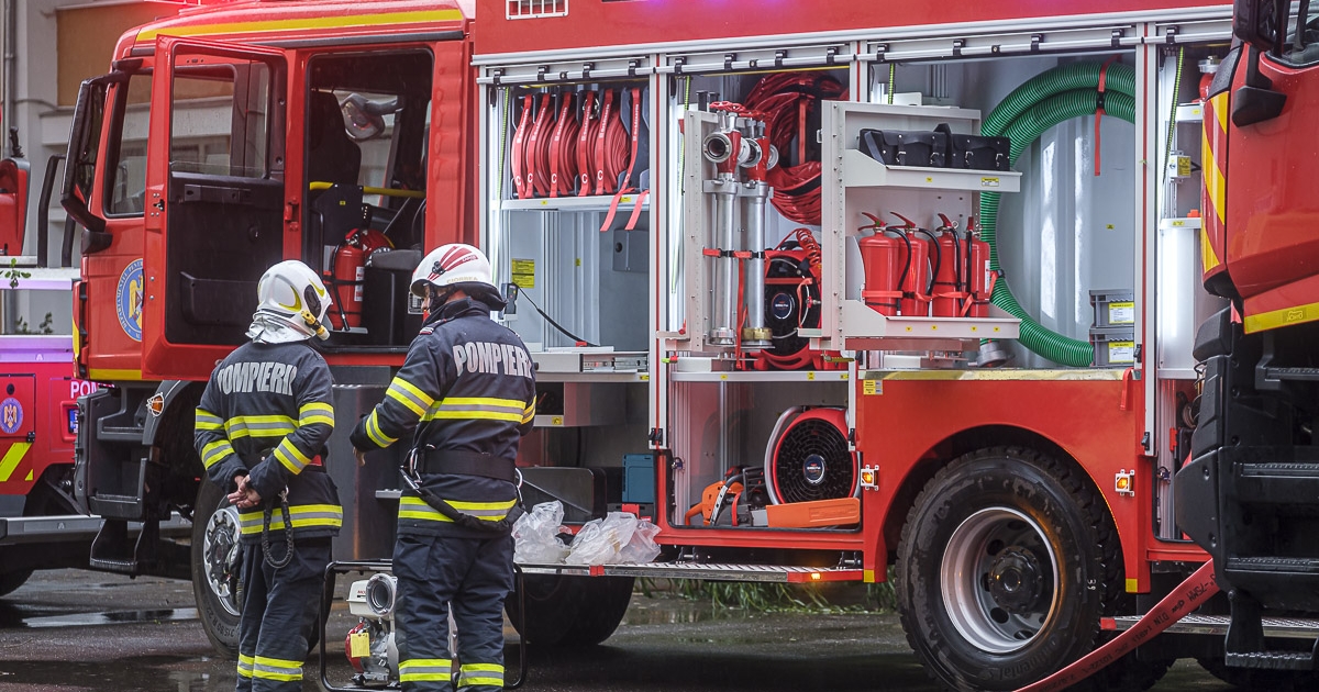 Égett a száraznövényzet Csinódon és Csíkszereda határában